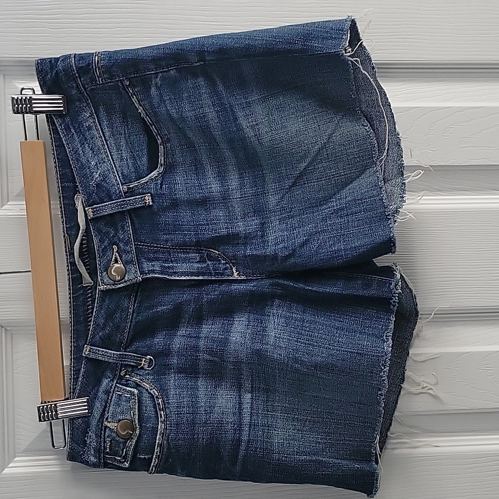 64.  Joe's Jeans short size 27
